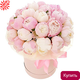 Розовые пионы в шляпной коробке